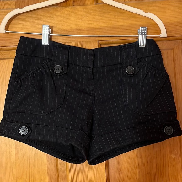 No Boundaries Black Shorts - Picture 1 of 3